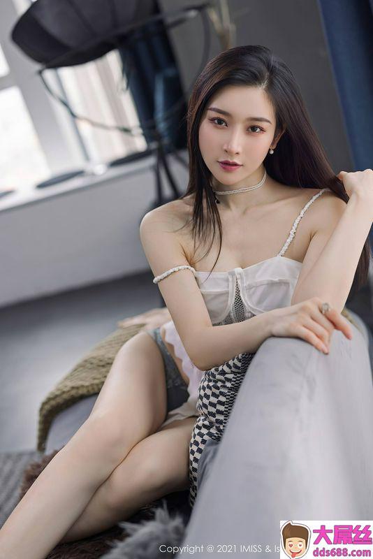 IMiss爱蜜社系列Vol.569Vanessa完整版无水印写真