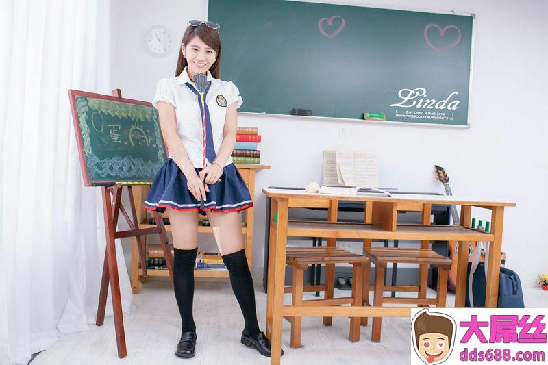 Model写真系列台模琳妲OL学生制服篇