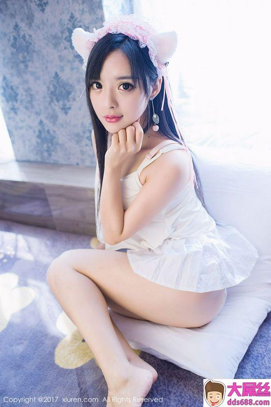 美娇娘柠檬baby白色吊带小猫女