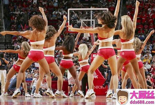 Slamdunkingcheerleaders