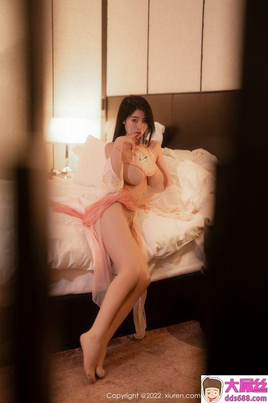 XiuRen秀人网 Vol.5994 美七Mia 完整版无水印写真