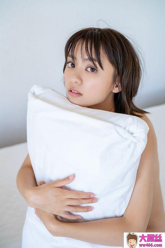 亚洲HotgirlSuzuMonamFirstGravure初脱ぎ娘Gallery6